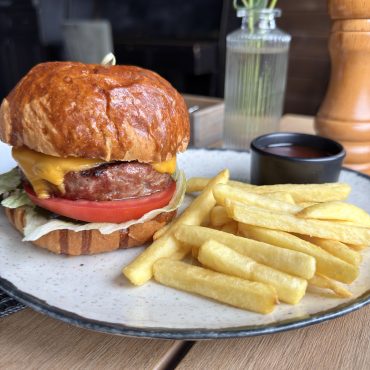 Бургер з яловичиною       (Beef burger)