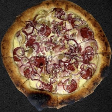 Піца з салямі, шинкою та грибами гливами